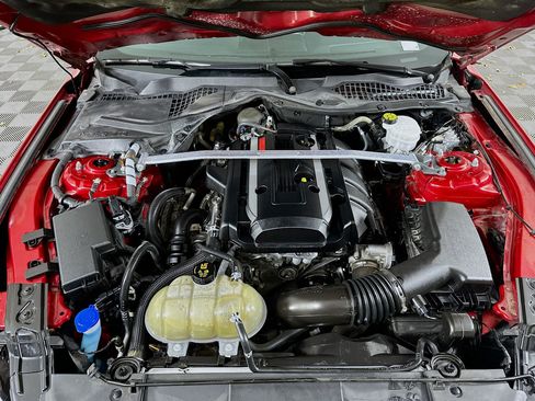 Used 2020 Ford Mustang Premium image 29