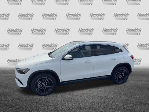 Used 2026 Mercedes-Benz GLA 250 4MATIC image 7