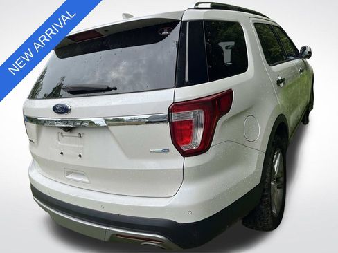 Used 2016 Ford Explorer Limited AWD/4WD image 3