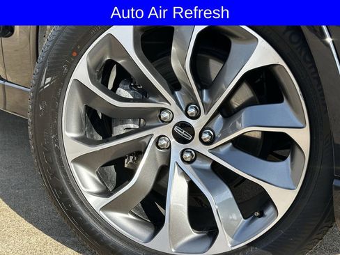 Used 2021 Lincoln Aviator Grand Touring w/ Elements Package Plus image 11