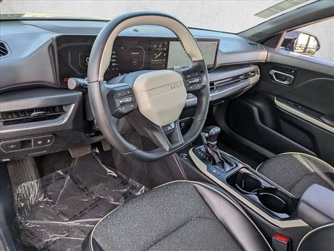 Used 2025 Kia K4 GT-Line w/ GT-Line Sunroof Package FWD image 12