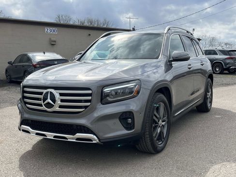 Certified 2025 Mercedes-Benz GLB 250 image 6