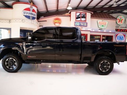 Used 2024 Ford F250 King Ranch w/ Tremor Off-Road Package image 5