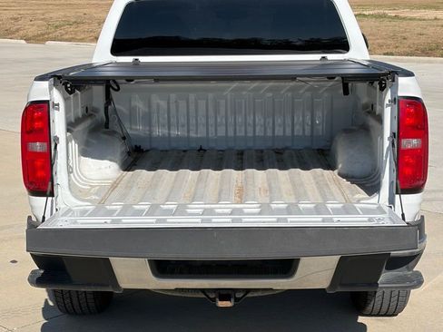 Used 2021 Chevrolet Colorado W/T w/ WT Convenience Package image 20