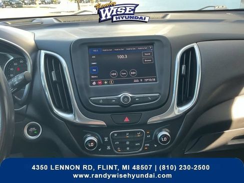 Used 2020 Chevrolet Equinox LT FWD image 21