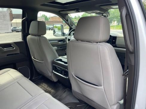 Used 2024 GMC Sierra 2500 SLT w/ SLT Premium Package AWD/4WD image 38