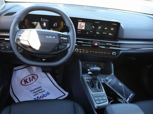New 2026 Kia Sportage EX image 20