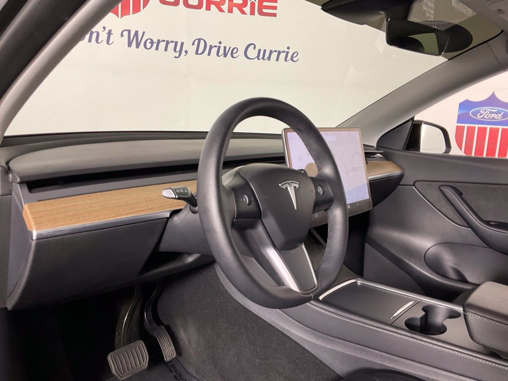 Used 2021 Tesla Model Y Long Range AWD/4WD image 13