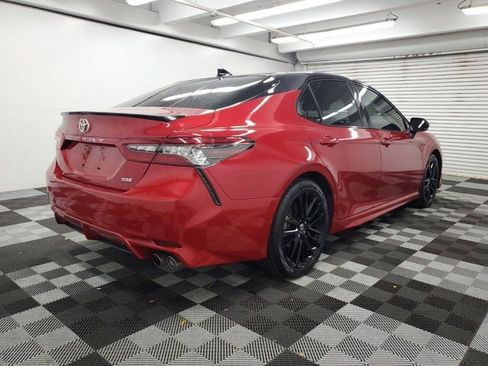 Used 2022 Toyota Camry XSE image 6