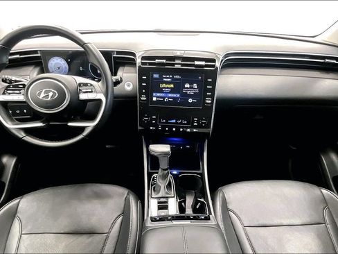 Certified 2022 Hyundai Tucson SEL w/ Convenience + Premium Package AWD/4WD image 15