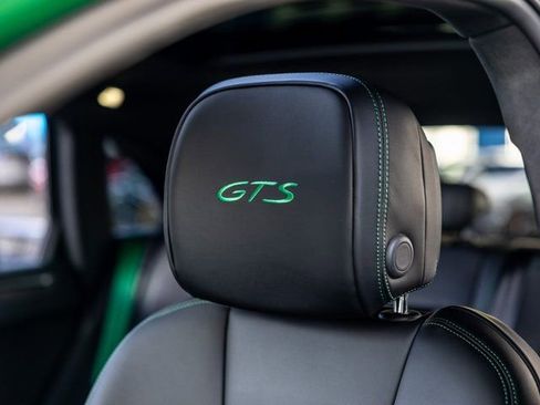 New 2026 Porsche Macan GTS image 43