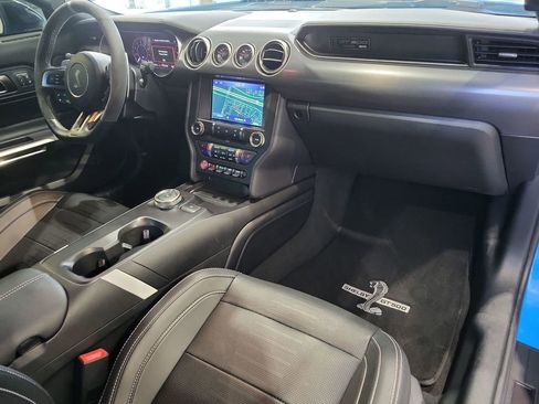 Used 2022 Ford Mustang Shelby GT500 w/ Technology Package image 25