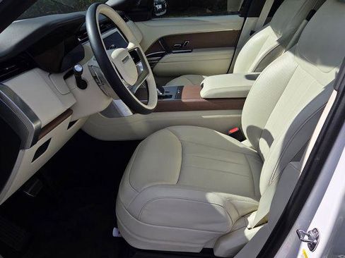 Used 2024 Land Rover Range Rover Autobiography image 53