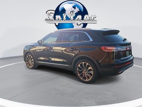 Used 2023 Lincoln Nautilus Reserve w/ Equipment Group 201A image 7