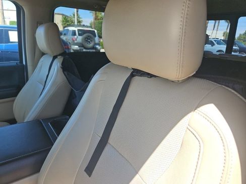 Used 2016 Ford F150 Lariat w/ Equipment Group 502A Luxury RWD image 4
