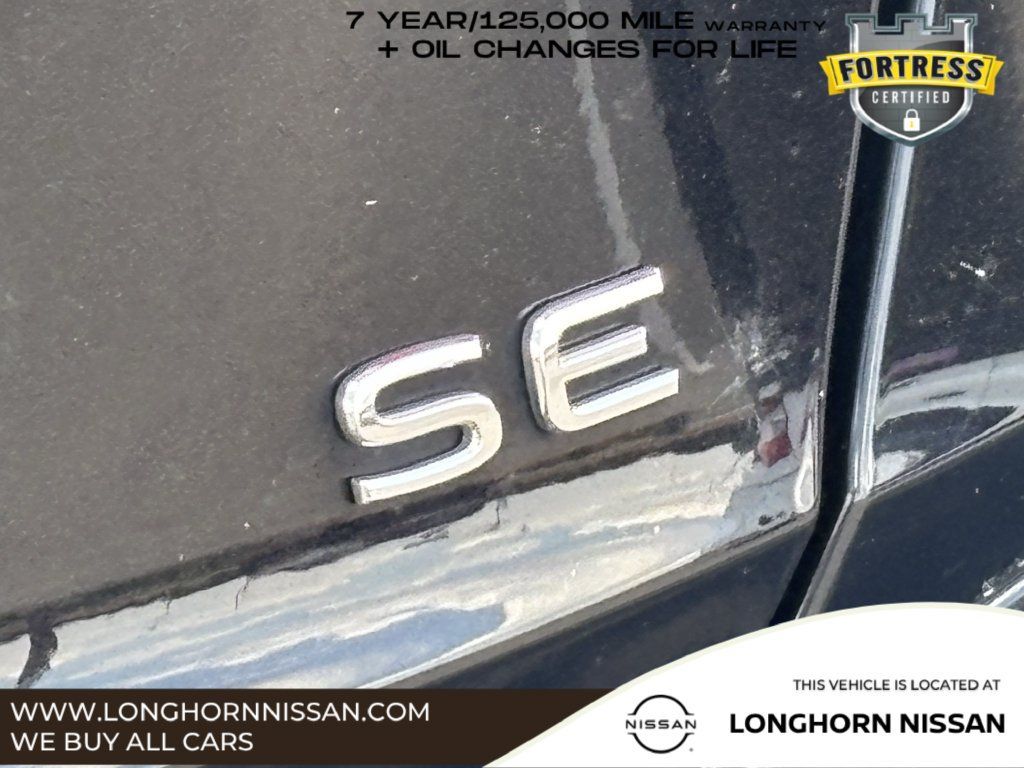 Used 2025 Volkswagen Jetta SE FWD image 7