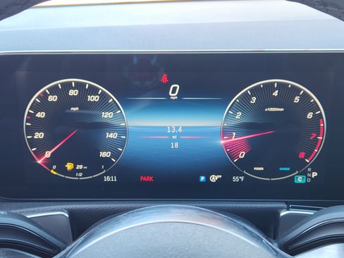 New 2026 Mercedes-Benz GLB 250 image 15