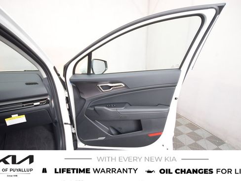 New 2026 Kia Sportage EX image 15