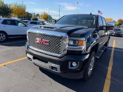 Used 2017 GMC Sierra 2500 Denali w/ Duramax Plus Package