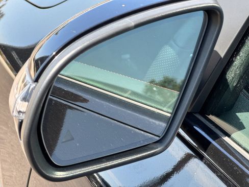 Certified 2023 Mercedes-Benz GLA 250 4MATIC image 9