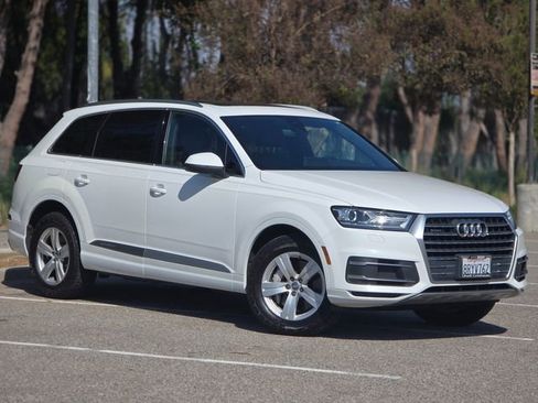 Used 2018 Audi Q7 2.0T Premium Plus w/ Premium Plus Package image 3