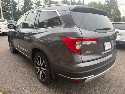 Used 2020 Honda Pilot Touring image 5