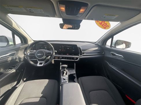 Certified 2023 Kia Sportage LX image 21