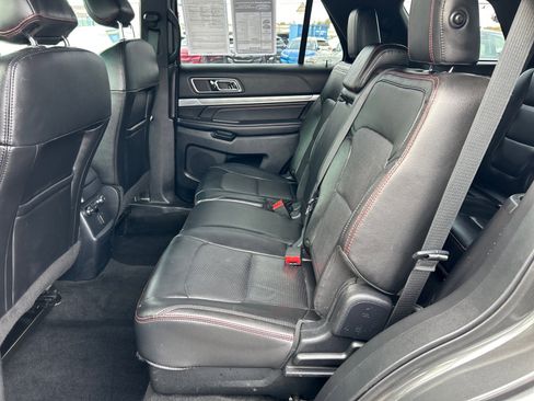 Used 2016 Ford Explorer Sport image 8