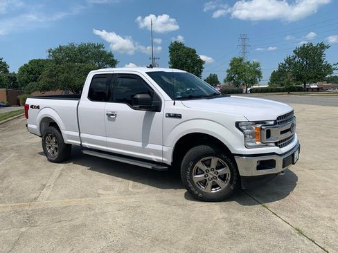 Used 2020 Ford F150 XLT w/ Equipment Group 302A Luxury AWD/4WD image 8