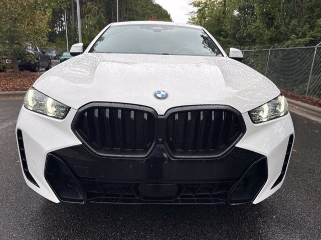 Used 2025 BMW X6 xDrive40i w/ Climate Comfort Package AWD/4WD image 10