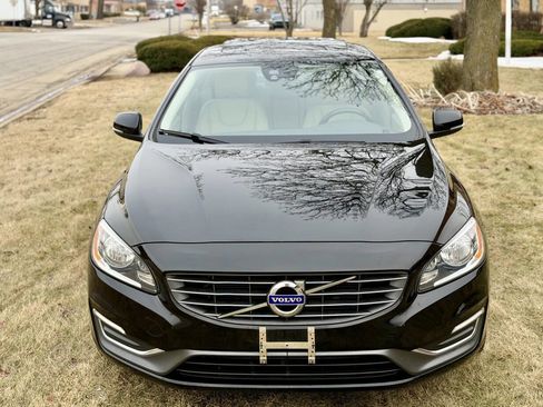 Used 2014 Volvo S60 T5 image 2