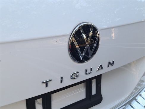 Used 2024 Volkswagen Tiguan Wolfsburg Edition image 5