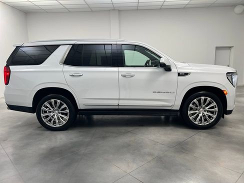 Used 2023 GMC Yukon Denali image 8