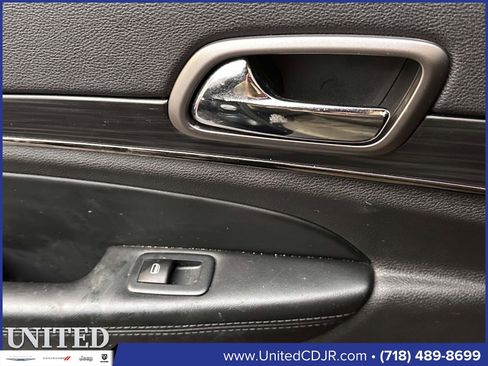 Used 2019 Jeep Grand Cherokee Limited X image 21