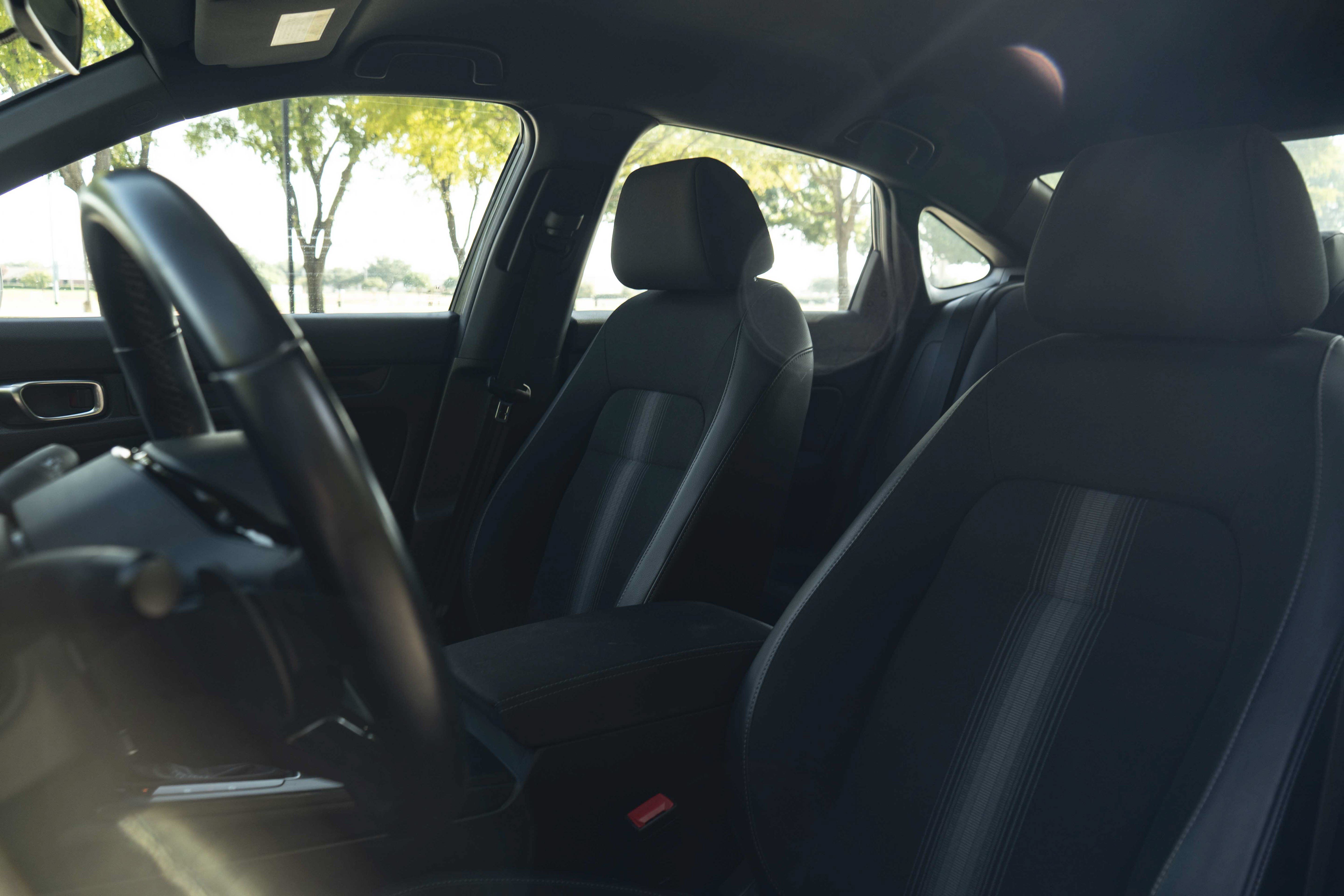 Used 2025 Honda Civic Sport image 17