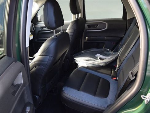 New 2025 Ford Bronco Sport Outer Banks image 5