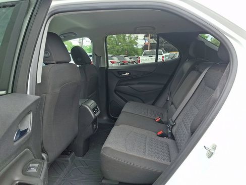Used 2022 Chevrolet Equinox LT AWD/4WD image 10
