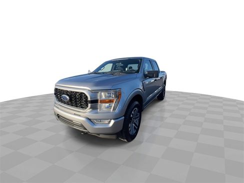 Used 2021 Ford F150 XL w/ STX Appearance Package image 3