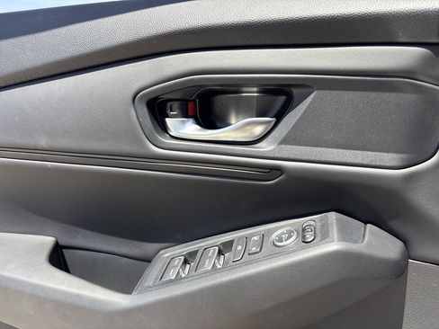 Certified 2024 Honda Accord EX image 20