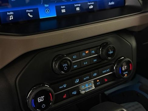 Used 2023 Ford Bronco Wildtrak AWD/4WD image 25