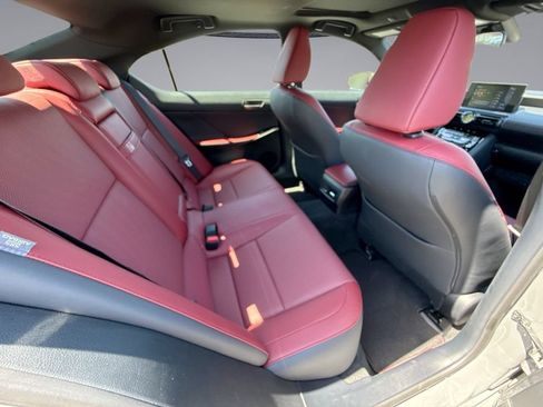 Used 2025 Lexus IS 350 F Sport RWD image 17