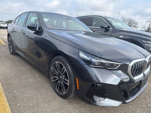 Used 2026 BMW 530i xDrive image 7