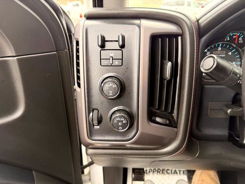 Used 2017 GMC Sierra 1500 SLT w/ All Terrain Package image 26