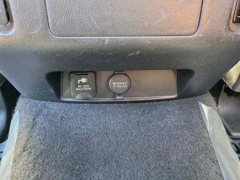 Certified 2020 Nissan Armada SL w/ Premium Package AWD/4WD image 17