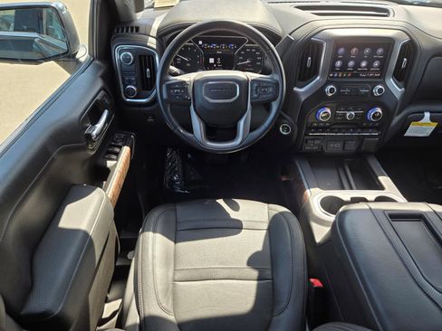 Used 2021 GMC Sierra 1500 Denali w/ Denali Ultimate Package RWD image 17