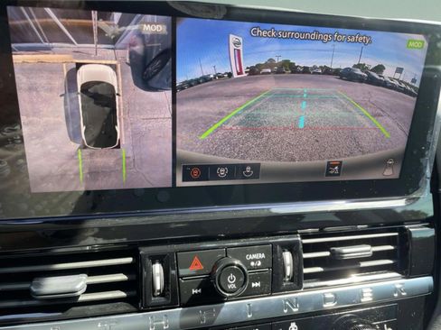 New 2026 Nissan Pathfinder SL w/ SL Premium Package image 25