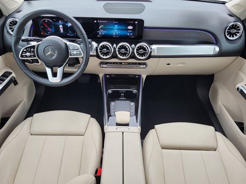Certified 2022 Mercedes-Benz GLB 250 image 12