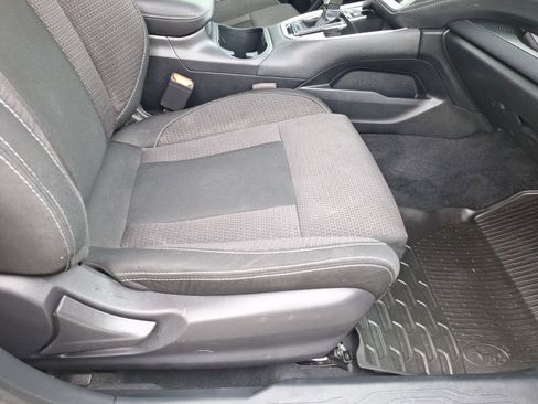 Used 2022 Subaru Outback Premium image 34