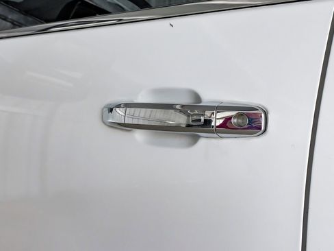 Used 2022 Chevrolet Silverado 3500 High Country image 41