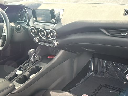 Used 2023 Nissan Sentra S image 11